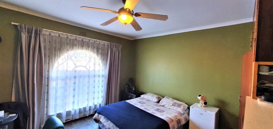 4 Bedroom Property for Sale in Flora Park Northern Cape